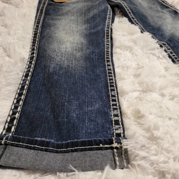 💕 NEW! Silver Jeans Suki Fluid Capri Mid Rise 29x22.5 Stretch $89