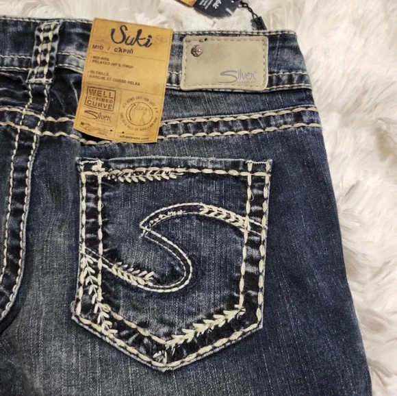 💕 NEW! Silver Jeans Suki Fluid Capri Mid Rise 29x22.5 Stretch $89