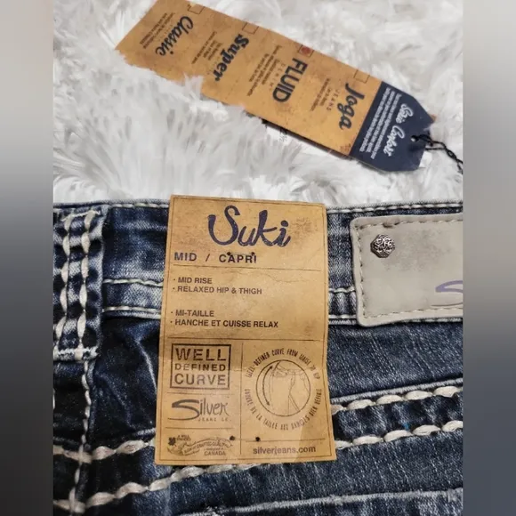 💕 NEW! Silver Jeans Suki Fluid Capri Mid Rise 29x22.5 Stretch $89
