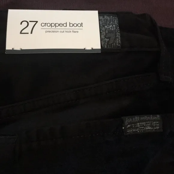 7FAM Cropped Boot Jeans in Velvety Black, NWT, 27