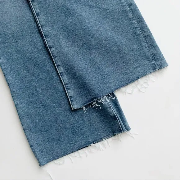 AG Farrah Boot Crop Jeans! Retail $225