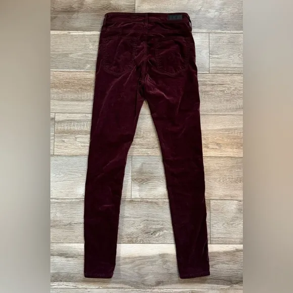 AG~ Women’s The Farrah Skinny High Waist Velvet Jeans Size 26R, Wine‎ Bloom