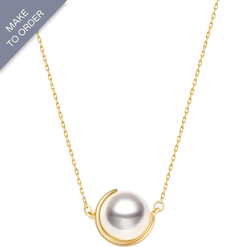 Akoya Pearl 18K Gold Half Enclosed Necklace