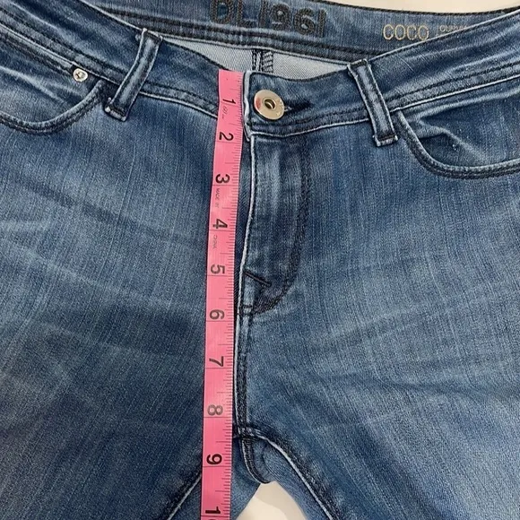 ANTHROPOLOGIE DL1961 COCO CURVY STRAIGHT JEANS 4 WAY 360 STRETCH size 27