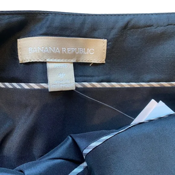 Banana  Republic Black Wool Pencil Skirt 4P