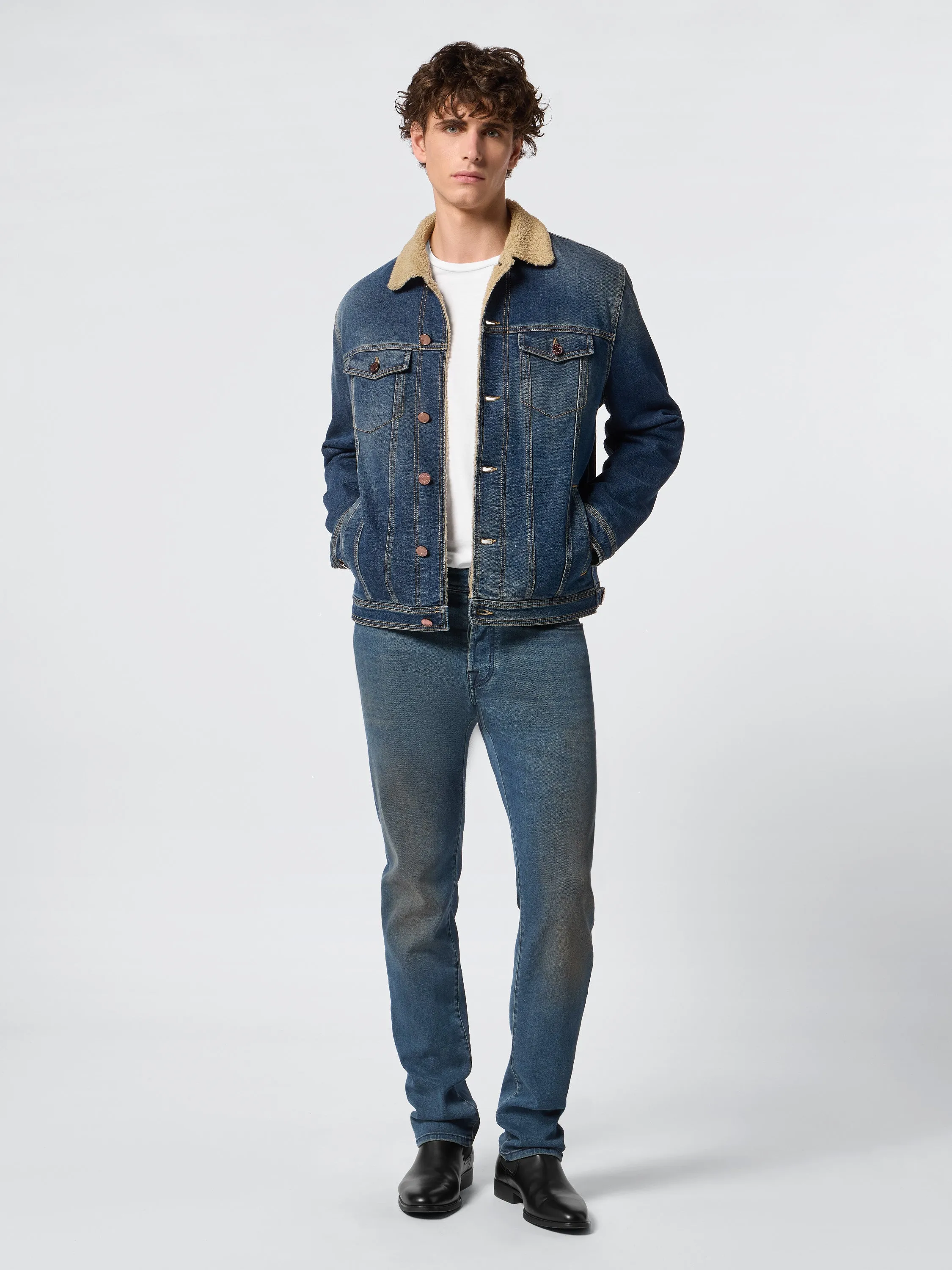 Bard Super-Stretch Medium Blue Jeans