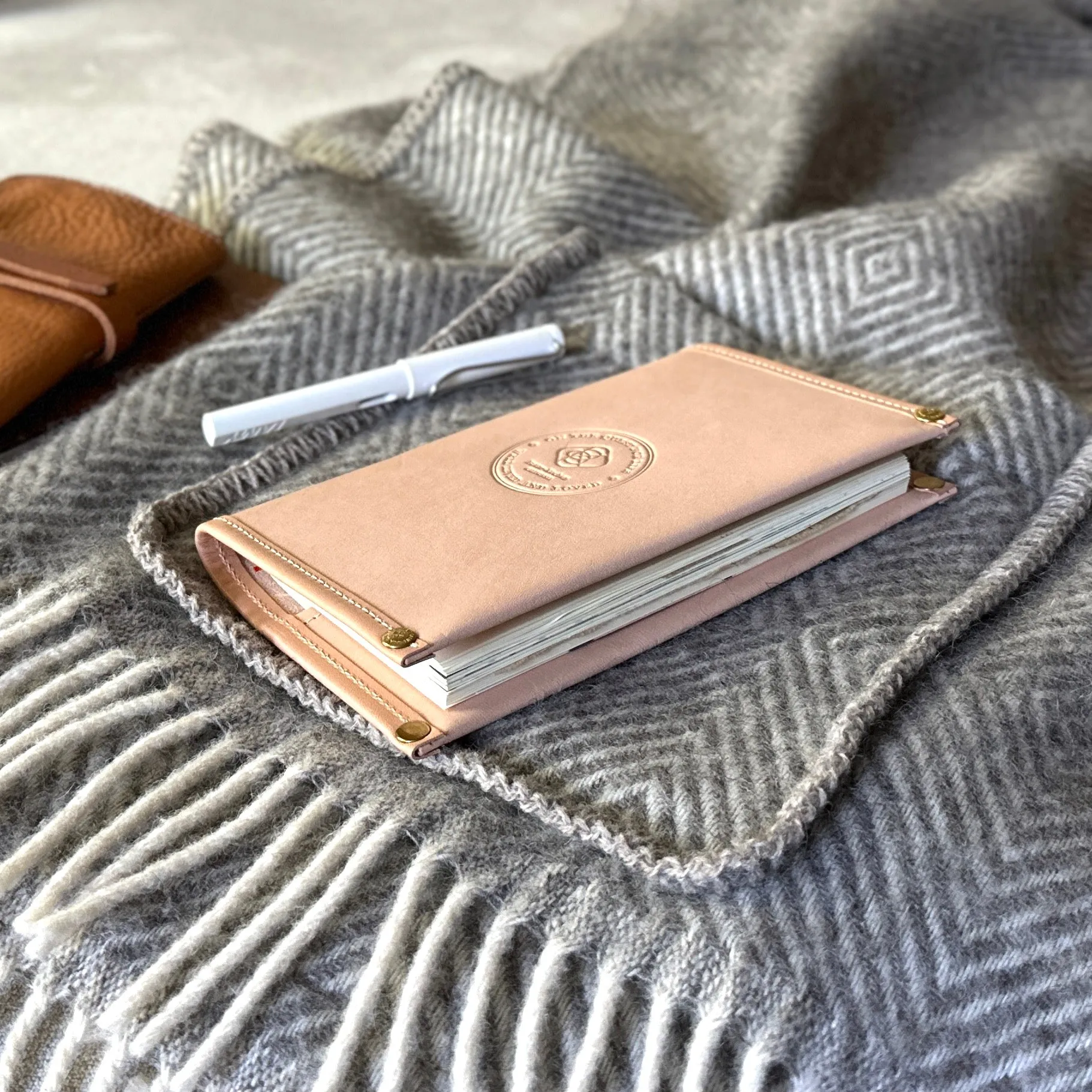 [BKxTSL Cover] All Leather (B6 Slim)