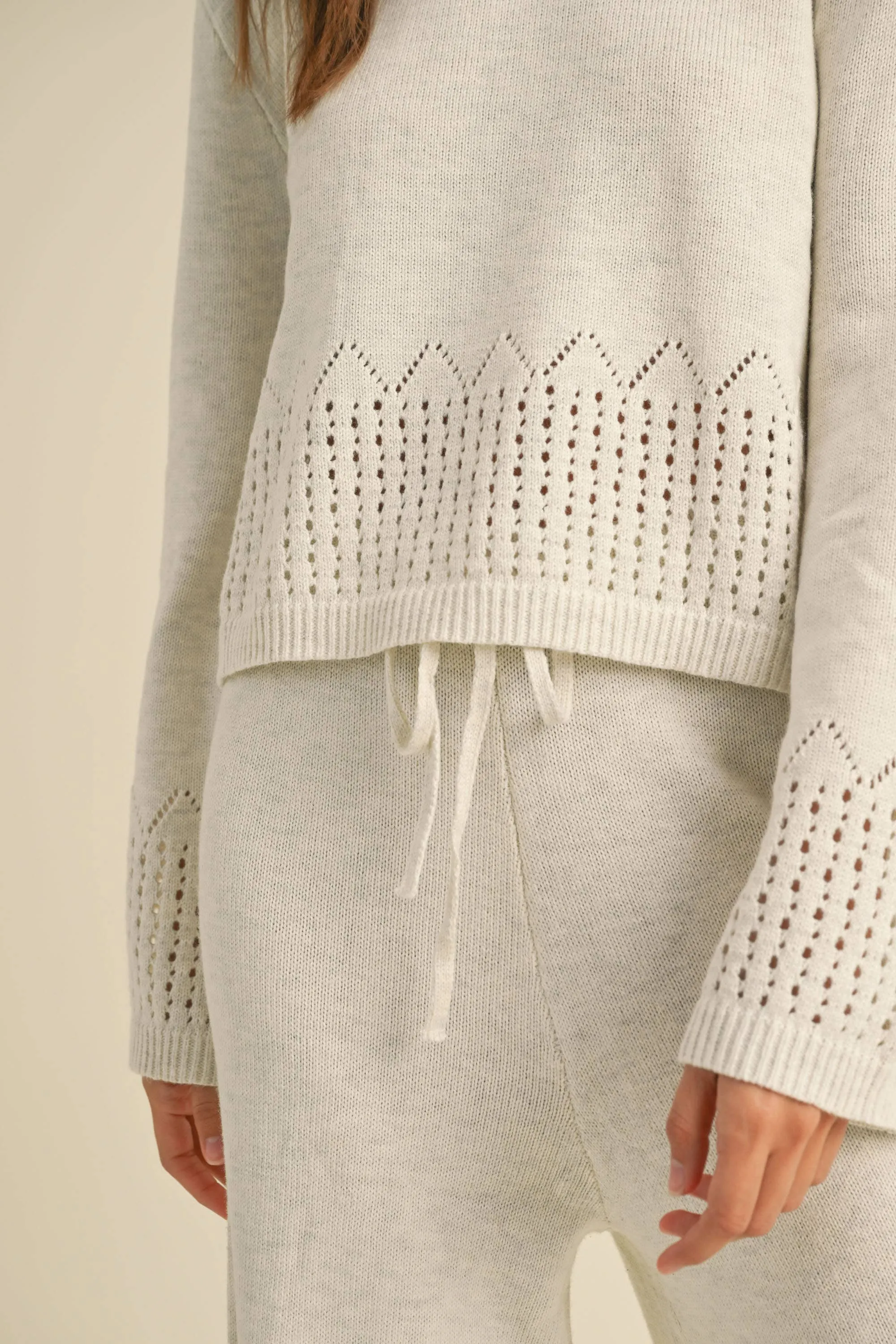 BORDER CROCHET KNITTED TOP