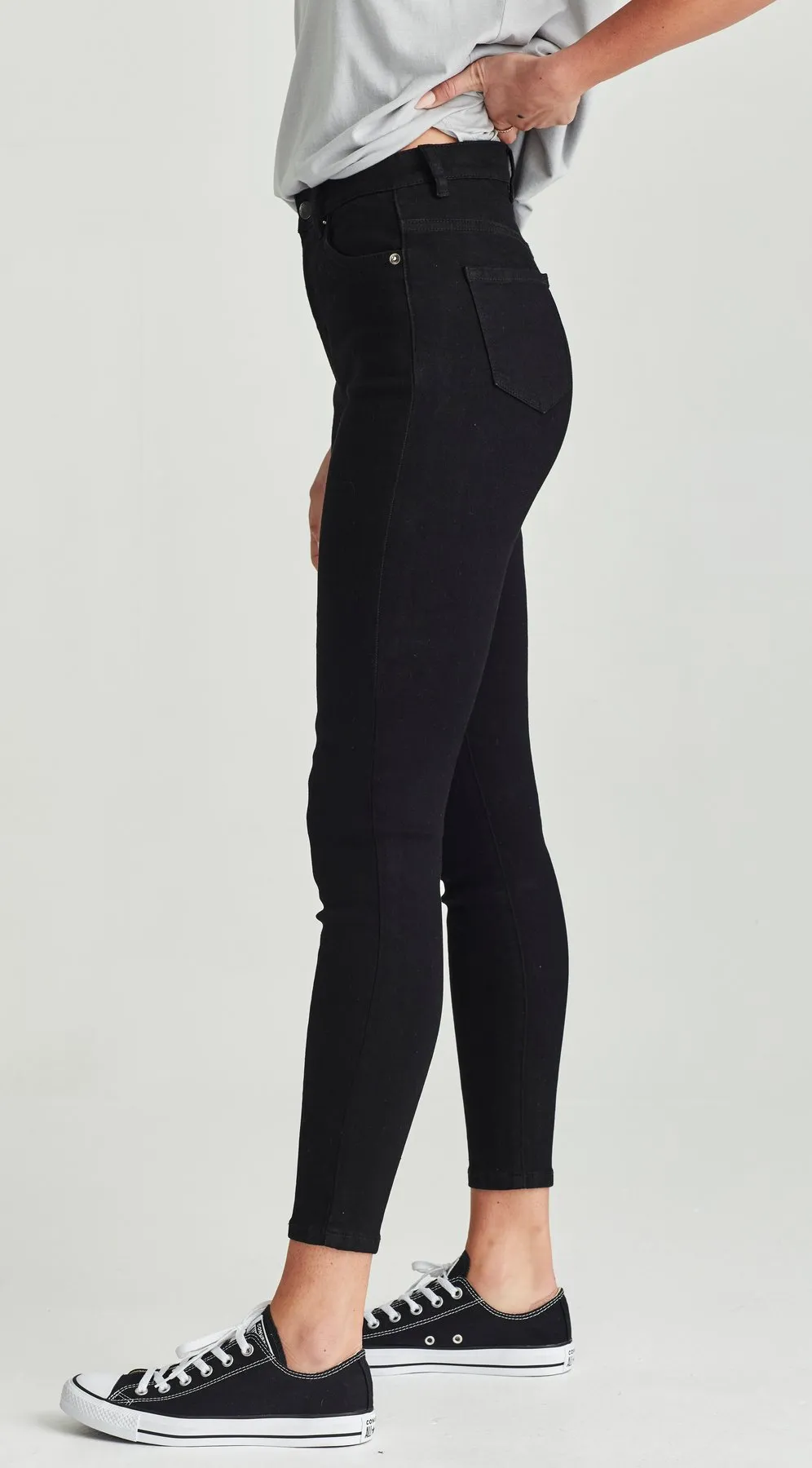 Bowie Ankle Grazer - Black