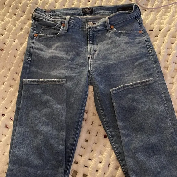 Citizen’s of Humanity size 28.Avedon ankle skinny jeans. Distressed. Stretch,EUC