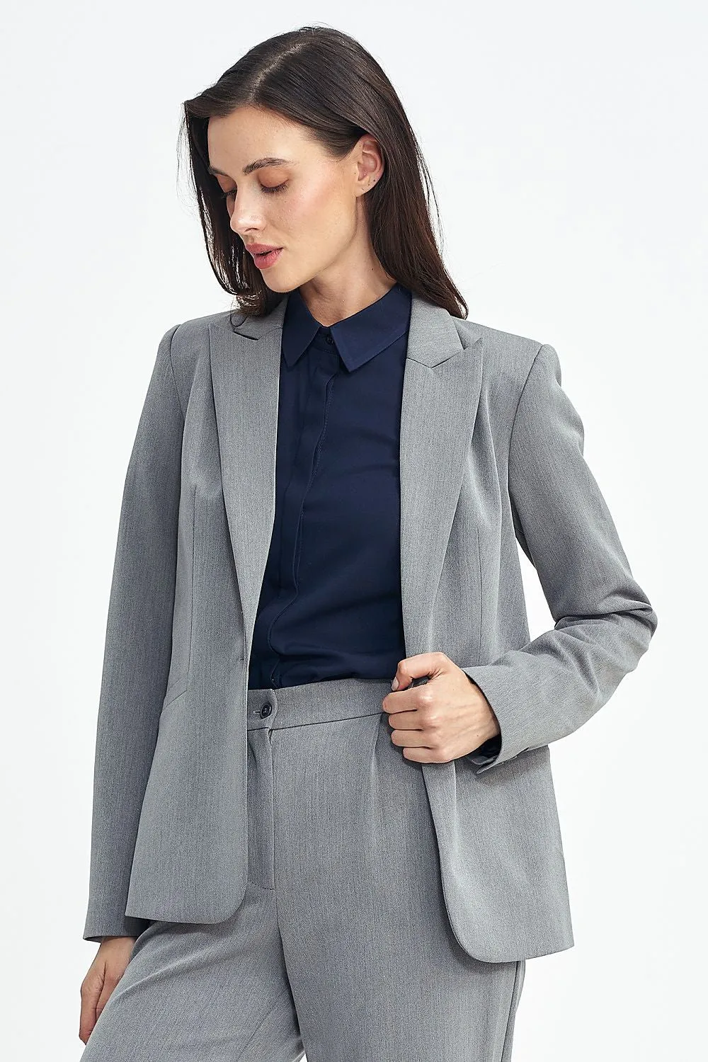 Classic Lapel Fitted Blazer