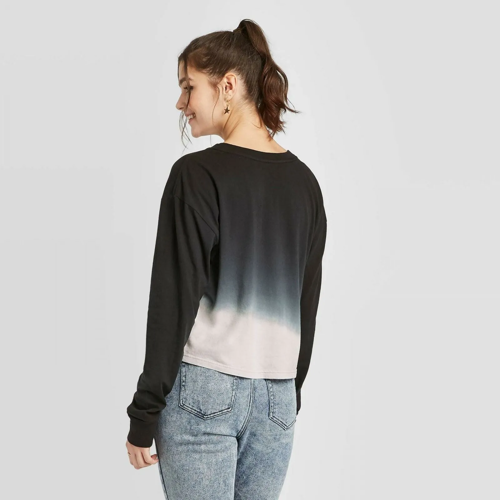 Corvette Women's Long Sleeve Cropped Graphic T-Shirt