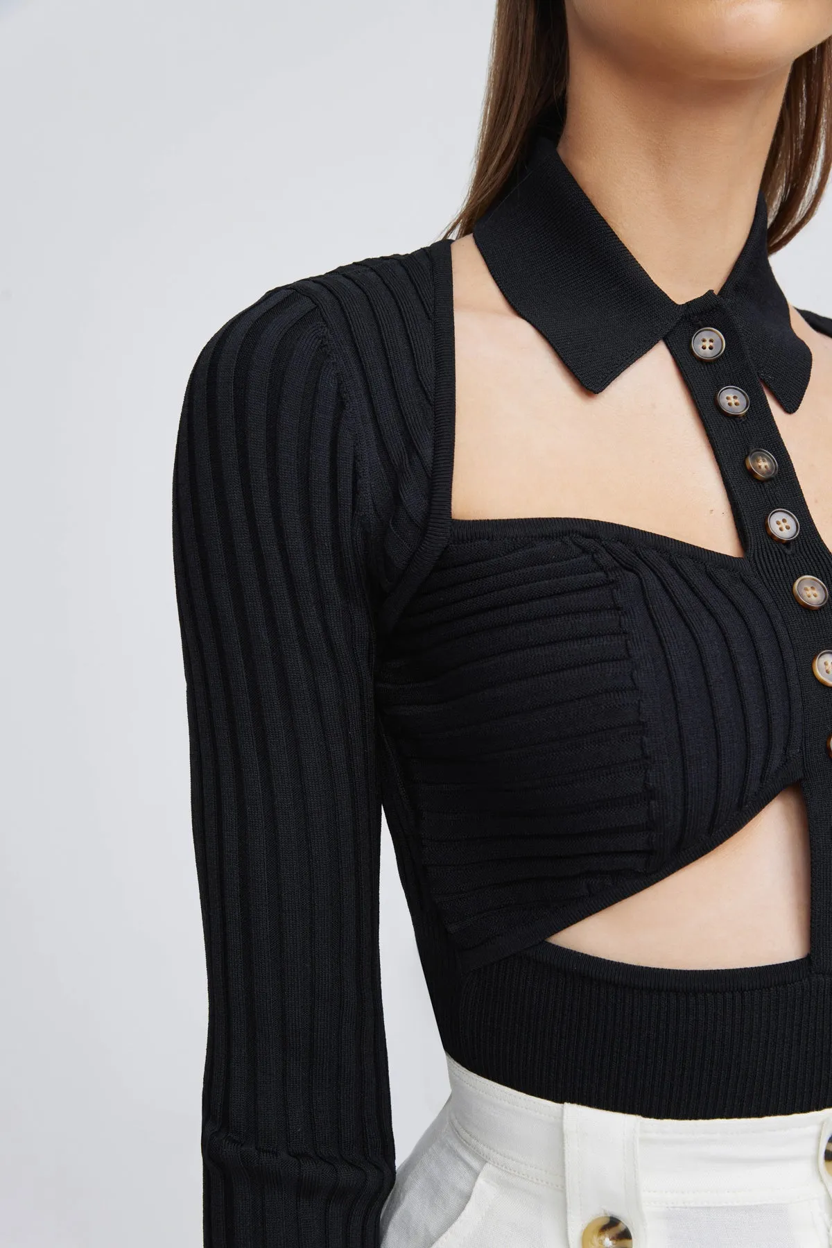 DELTA KNIT TOP