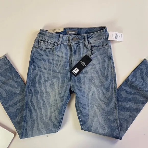 DL1961 FARROW CROPPED HIGH-RISE SKINNY JEANS IN SAHARA - SIZE 27 - NWT