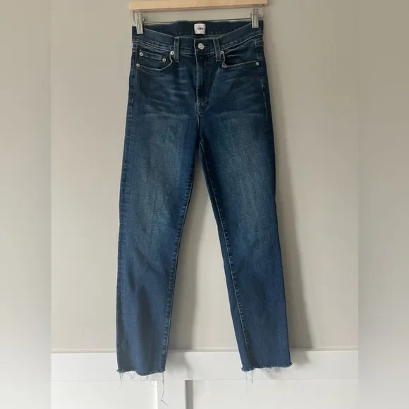 Edwin Bree Jean In Deja Blue Size 26 Dark Wash Mid Rise Straight Leg Raw Hem