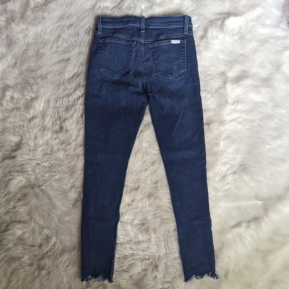 EUC Joe's Jeans Curvy Skinny Ankle Jean in Toronto