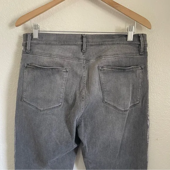 Frame Denim Le High Straight Gray Jeans with Silver Accents Ankle Cropped 31