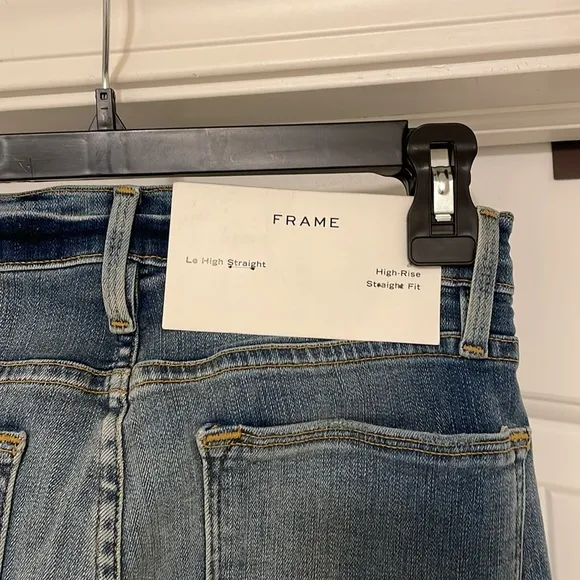 Frame Denim Le High Straight Jeans Roxton size 27