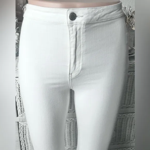 Free People Just Float On Ultra Flare Leg Pants in white color Size 24