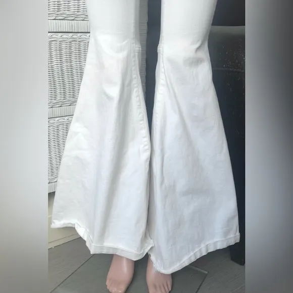 Free People Just Float On Ultra Flare Leg Pants in white color Size 24