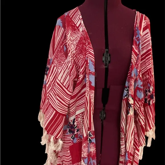 Free People Maui Babe kimono Kaftan fringe floral print RARE great for fall NWOT