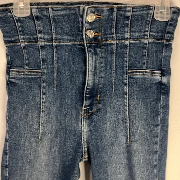 Free People Skinny Ankle jeans Size 27 High Rise Med Wash Button Zip