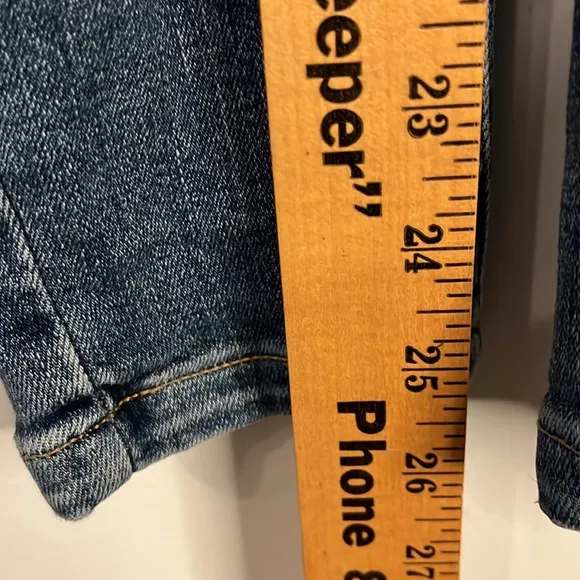 Free People Skinny Ankle jeans Size 27 High Rise Med Wash Button Zip
