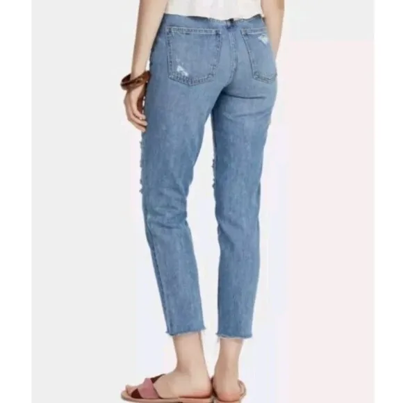 Free People We The Free Soak Up the Sun High Rise Thrashed Skinny Jean  Size 27