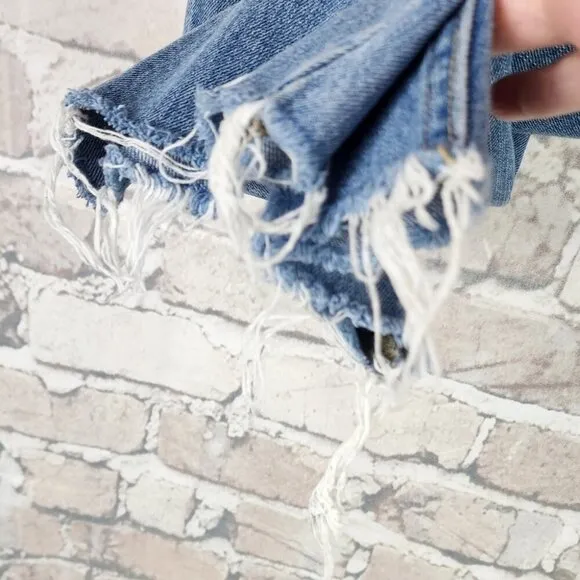 Free People We The Free Soak Up the Sun High Rise Thrashed Skinny Jean  Size 27