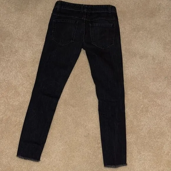 Free People Cropped/Skinny Black Jeans