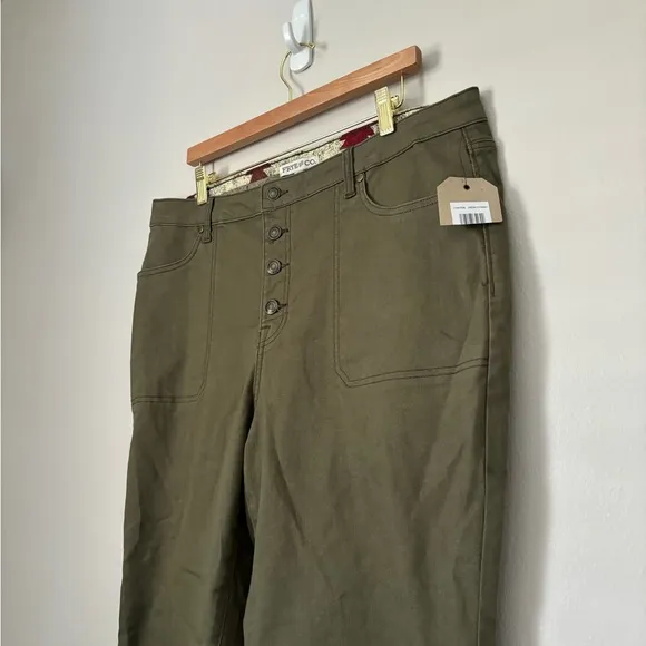 Frye &amp; Co Olive Green Cropped Kick Flare Jeans