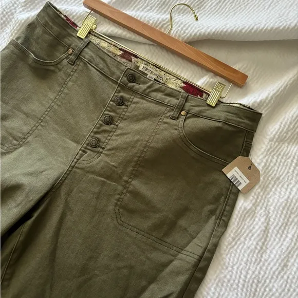 Frye &amp; Co Olive Green Cropped Kick Flare Jeans