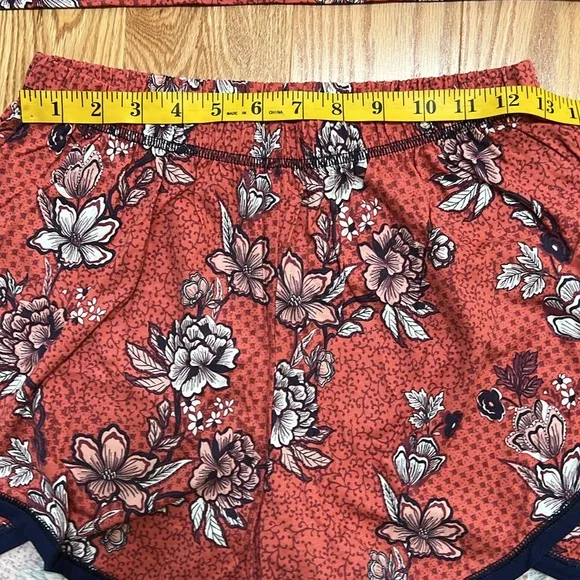 Garnet Hill XS cotton floral sleepwear shorts set.