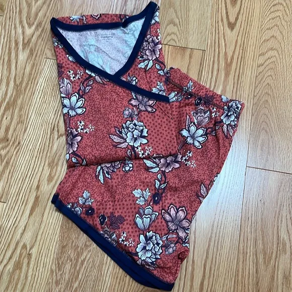 Garnet Hill XS cotton floral sleepwear shorts set.