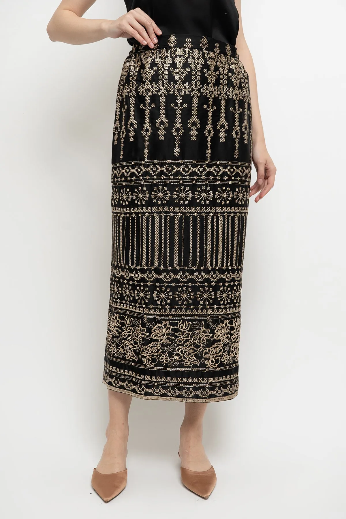 Gayatri Skirt in Black Gold