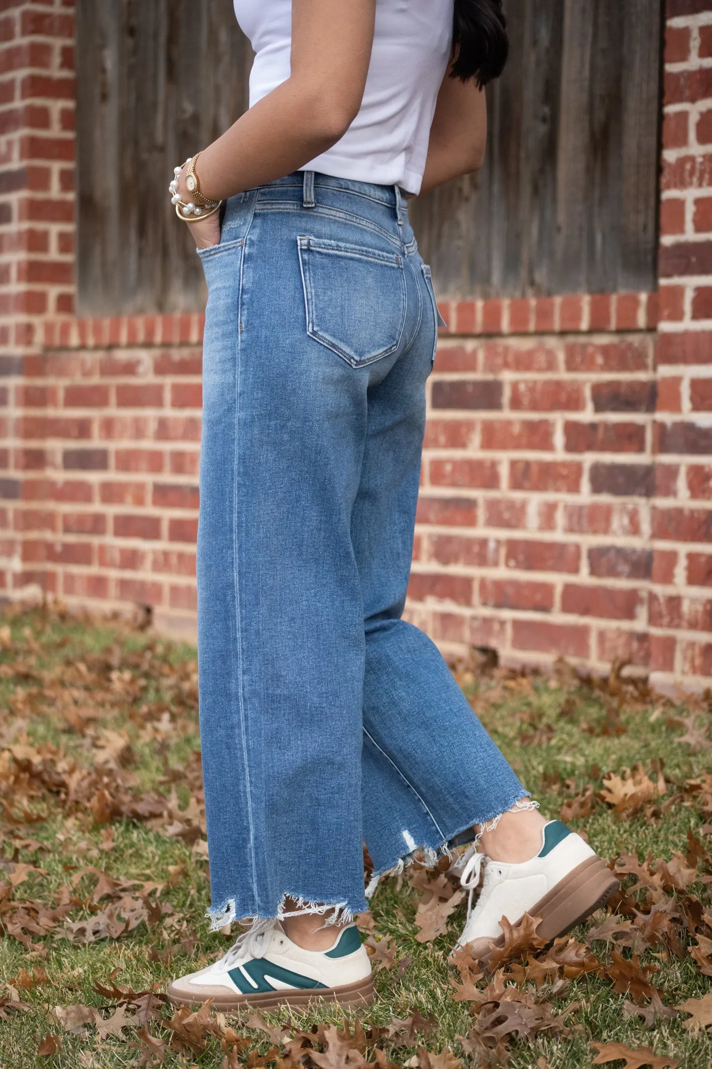 Going Strong Cropped Denim Jeans