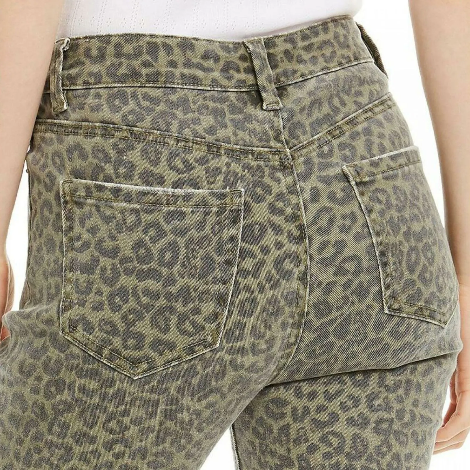 Indigo Rein Women's Leopard Print Cropped Skinny Jeans