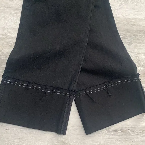 J Brand Joan Cropped Wide Black Denim