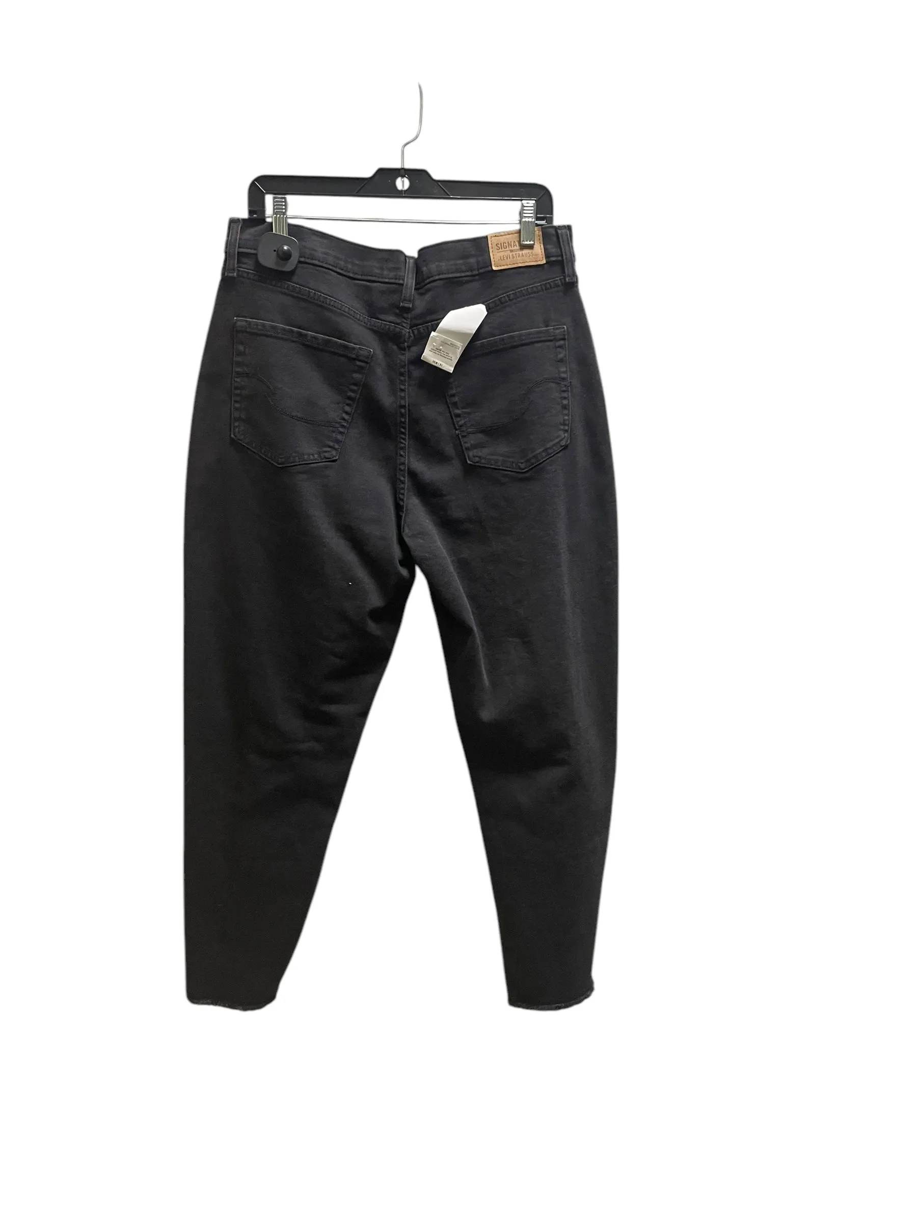 Jeans Cropped By Levis In Black, Size: 10