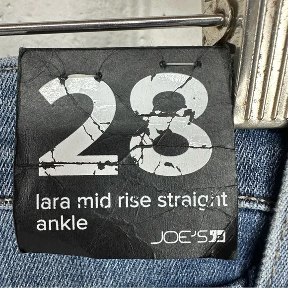 Joe's Size 28 Lara Mid Rise Straight Distressed Ankle Stretch Jeans NEW