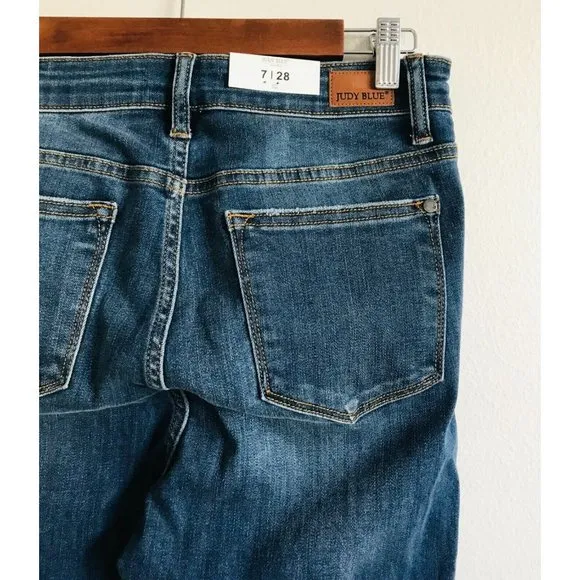 Judy Blue High-Waist Skinny Fit Jeans Denim Leopard Patch Distressed Ripped 7/28
