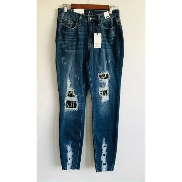 Judy Blue High-Waist Skinny Fit Jeans Denim Leopard Patch Distressed Ripped 7/28