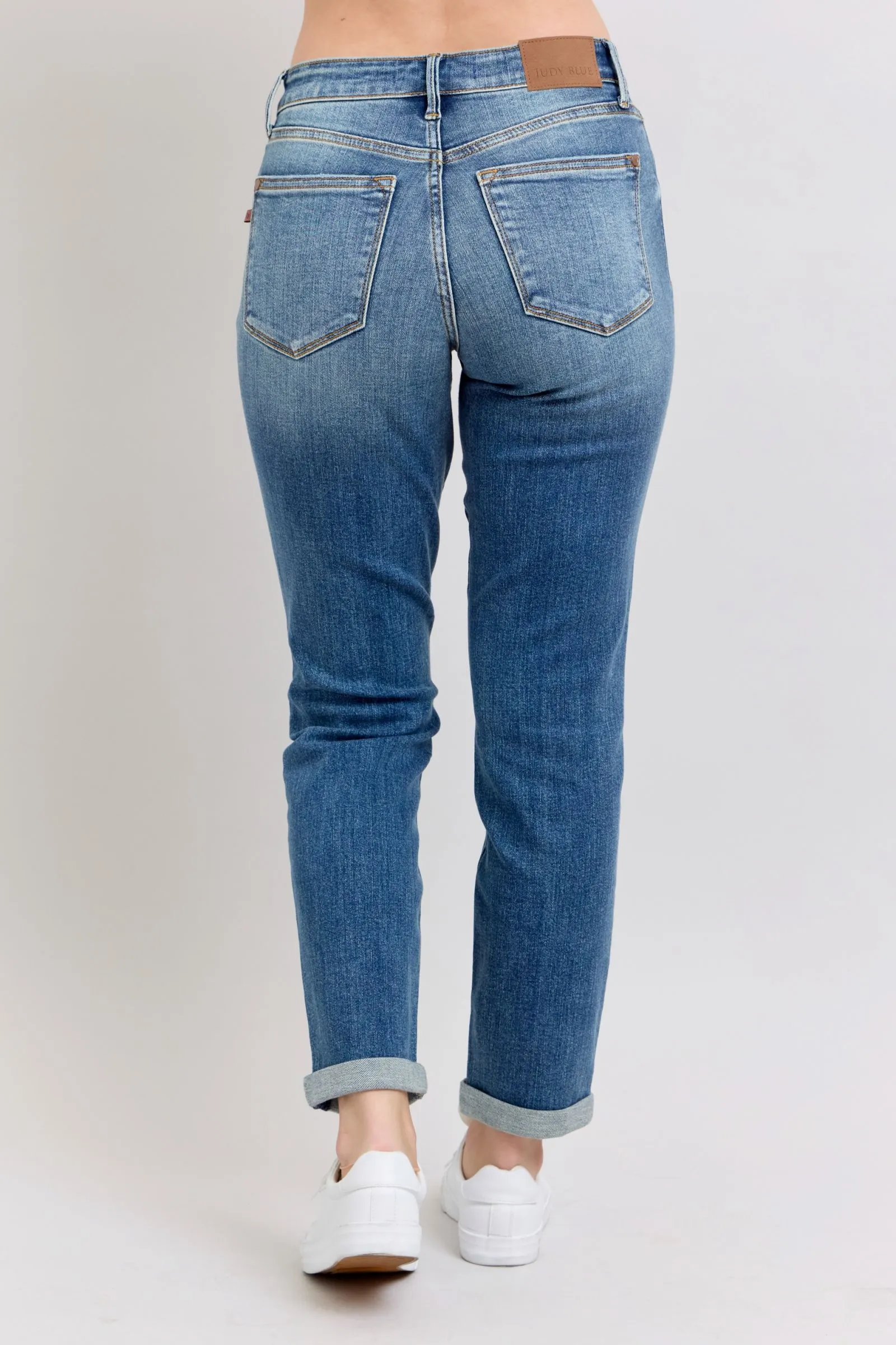 Judy Blue Mid Rise Vintage Wash Boyfriend