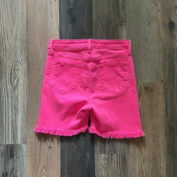 L’Agence Margot Mid Rise Cropped Raw Hem Jean SHORTS in Flamingo Pink Size: 27