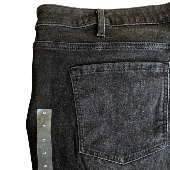 Lane Bryant MidRise Essential Stretch Girlfriend Crop Jeans Black Wash Size 28