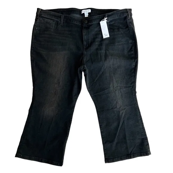Lane Bryant MidRise Essential Stretch Girlfriend Crop Jeans Black Wash Size 28