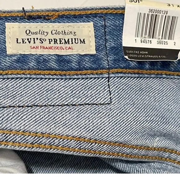 Levi’s  501 Original Cropped Straight Leg Jeans Women's Size 31X26 New