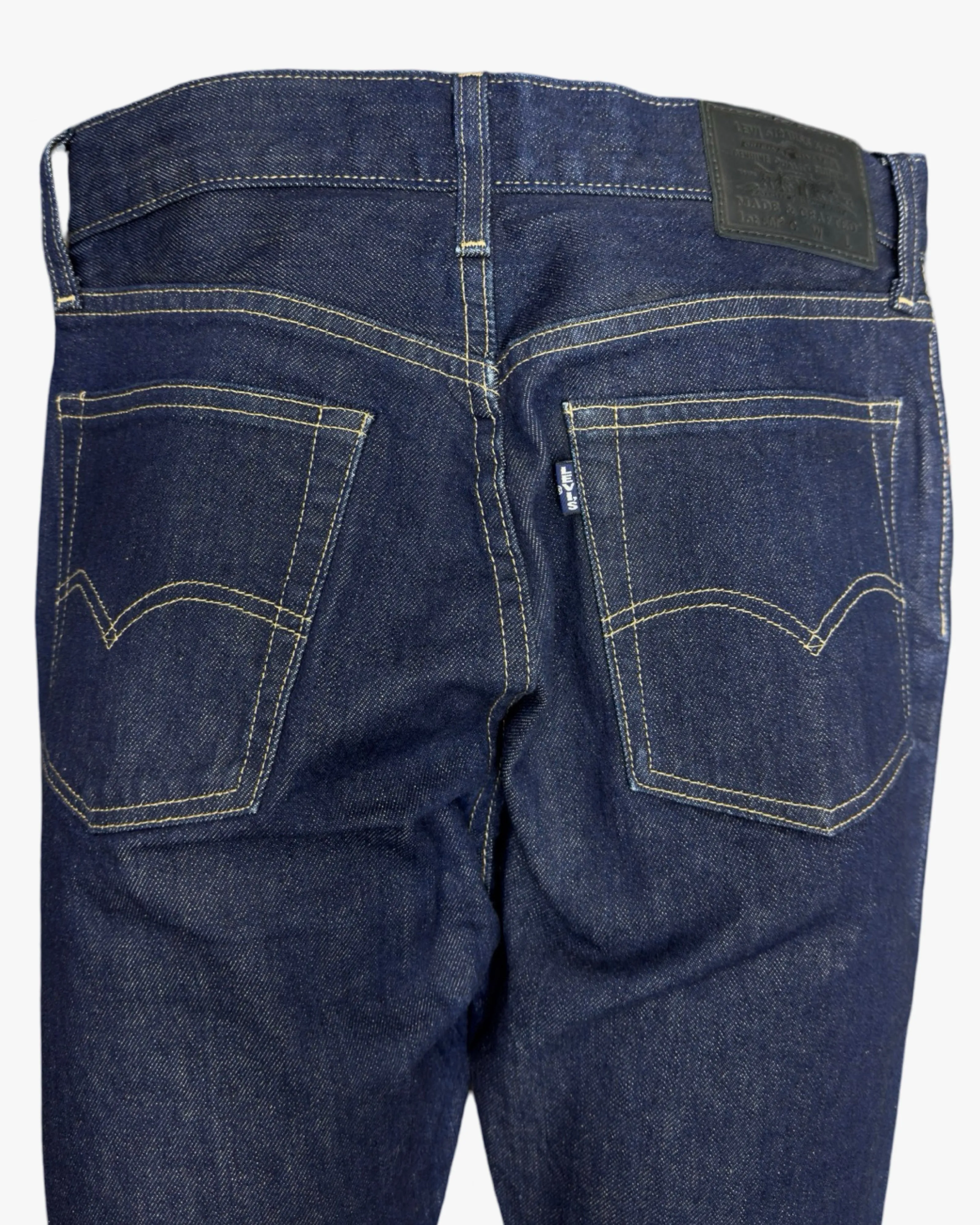 LEVI'S Cropped w28l26