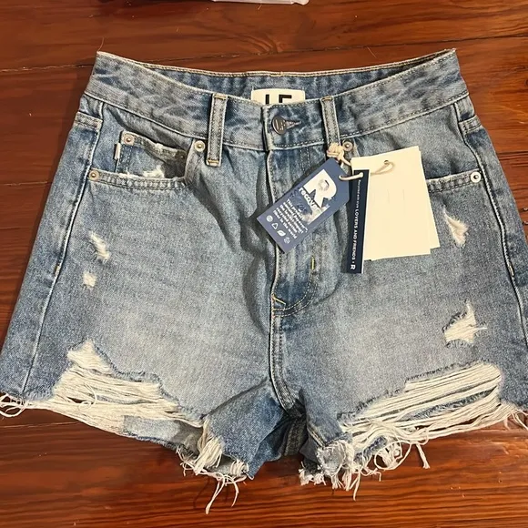 Lovers   Friends Jack high rise cut off shorts NWT Sz 25, 26 $128