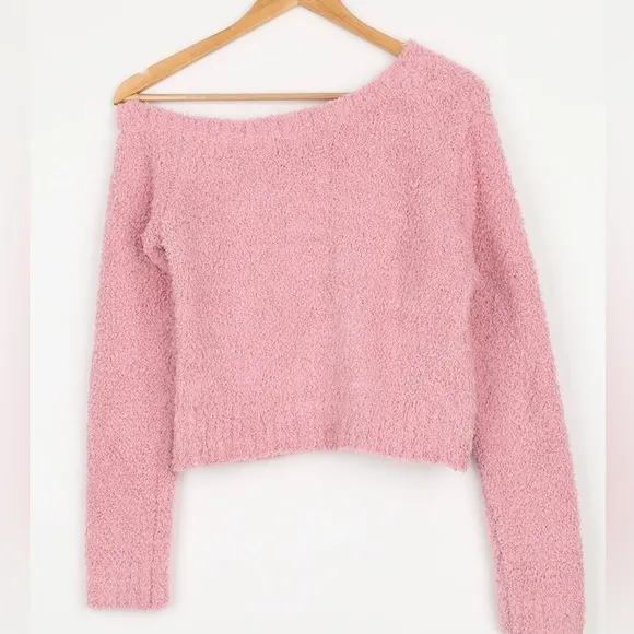 Lulu’s Symmetrical Cropped Sweater in Pink • Mauve